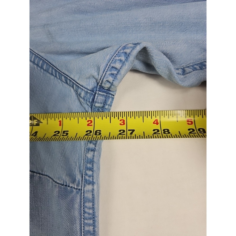 CHAPS Women's Pluss Size 1X Chambray Blue Shirt Button Up Long Sleeve 100% Lyoce - Picture 13 of 16